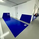 شقة 5 Iconic